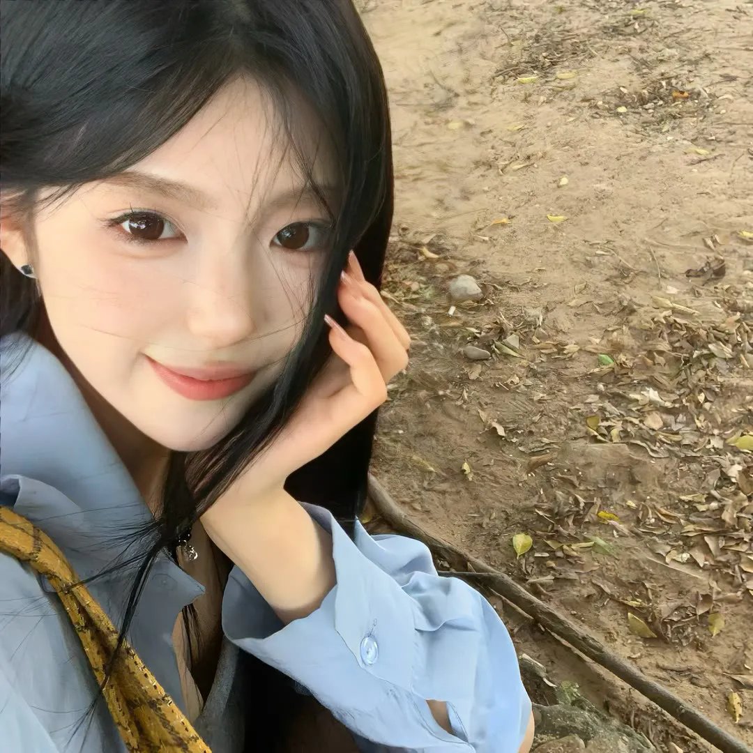 莫斯科来的香烟女孩